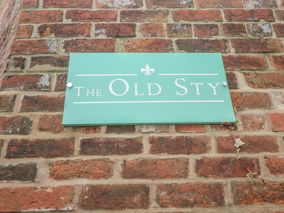 The Old Sty * Whiston (Staffordshire Moorlands)